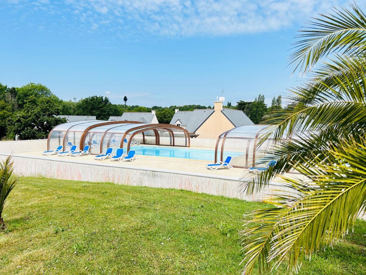 Odalys Residence: Seaside Retreat with Heated Pool in Morgat, Crozon Peninsula Exterior photo